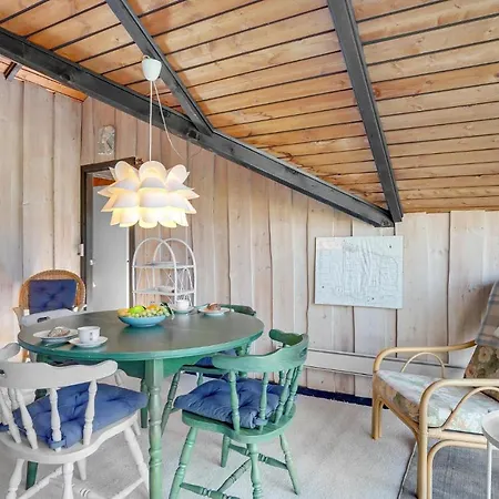Gorgeous In With Kitchen Σπίτι διακοπών Dannemare